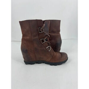 Sorel‎ Women's Joan Of Arctic Wedge Cattail Red NL3018 908 Lace Wedge Boot SZ 10